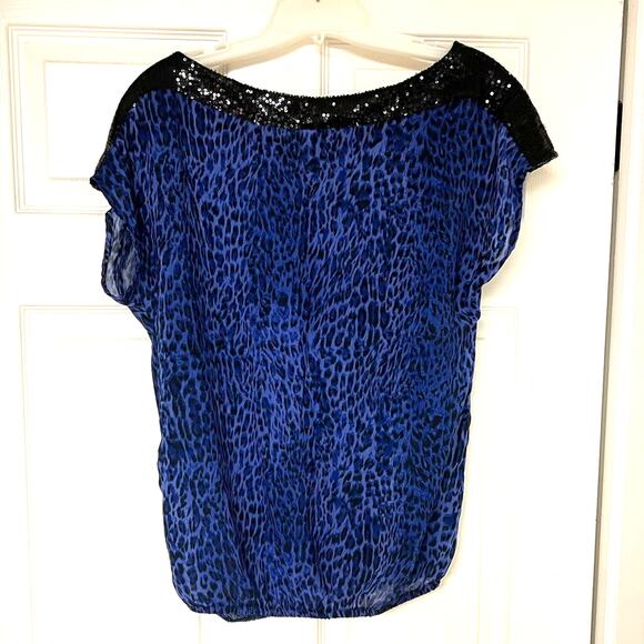 Charlotte Russe Cap Sleeve Sequined Leopard Top Blue Small - Picture 6 of 7